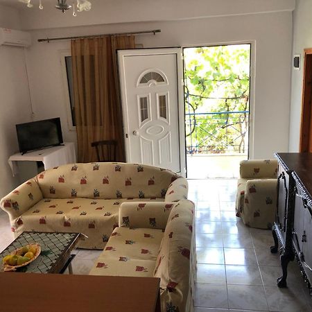 Apartmán Dina House Himarë Exteriér fotografie